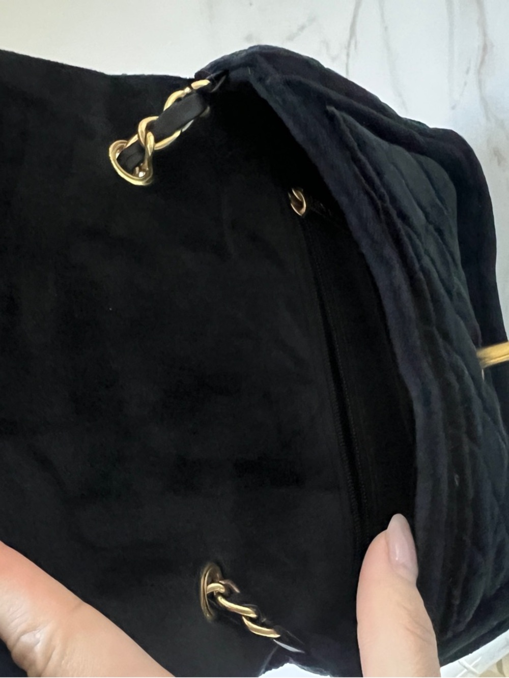 Quilted Black velvet Chain Strap Shoulder Bag - Chanel styled bag - Picture 3 of 7